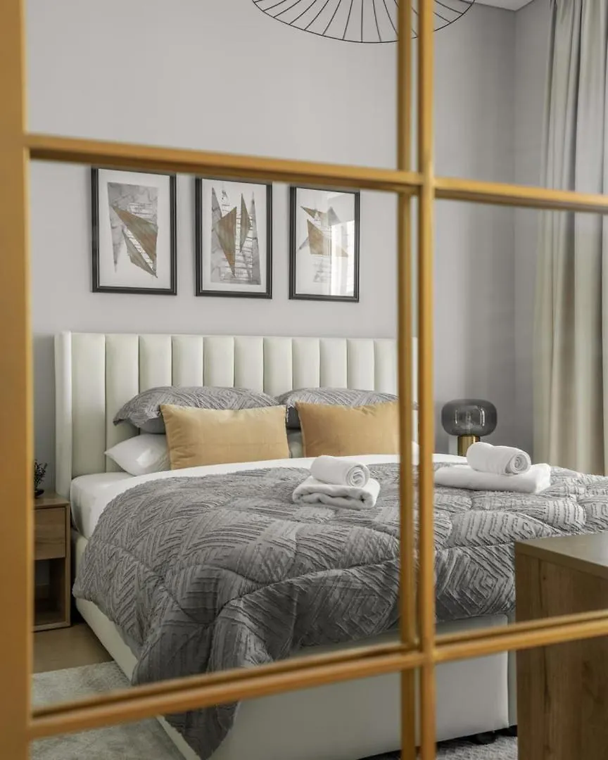 Guestready - Stylish Escape Near Dubai Mall 0*,