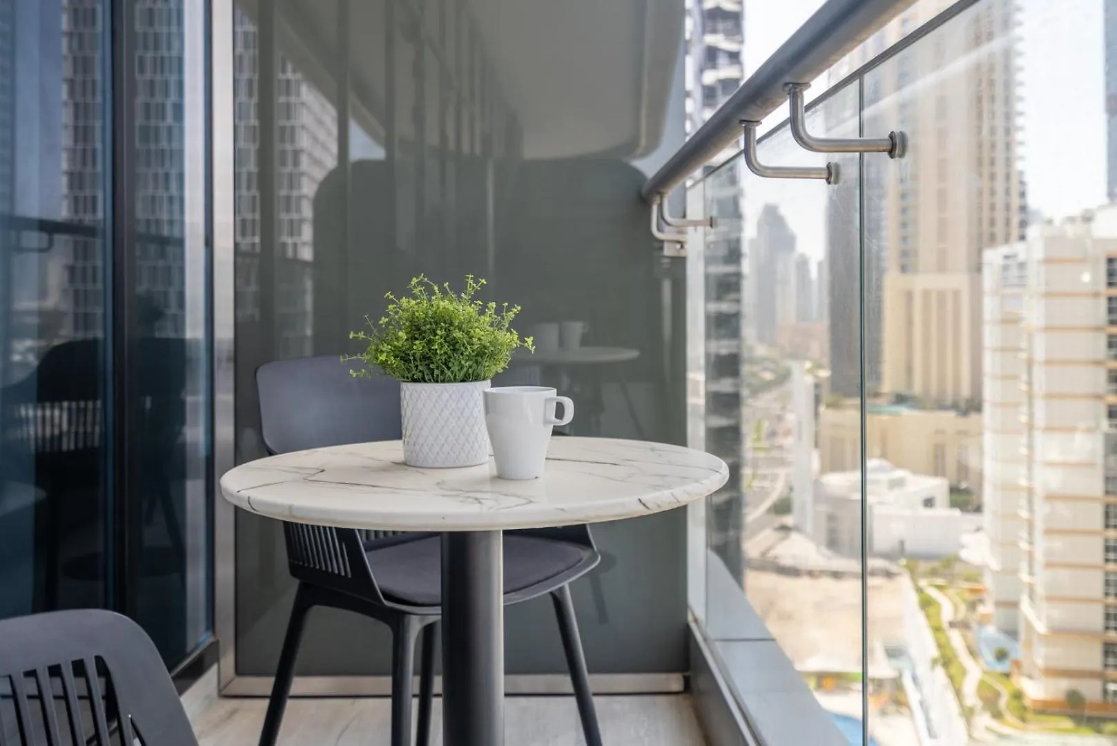 Apartment Guestready - Stylish Escape Near Dubai Mall